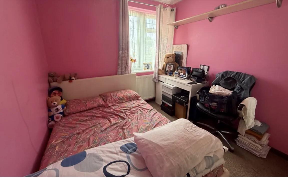 Shadwell Drive, Northolt
